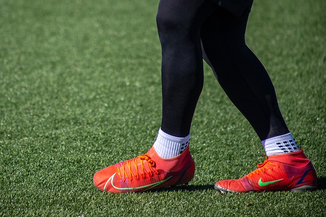 推动员工间 推动员工间